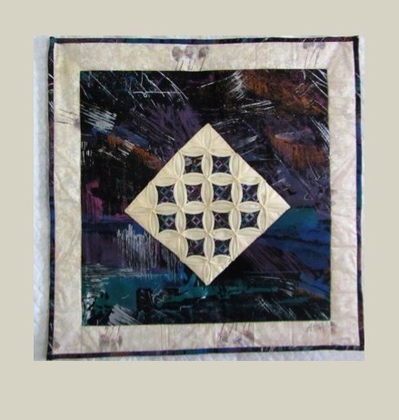 Tokyo Windows — Appliqué Quilt Cathedral Window, 20. Jahrhundert